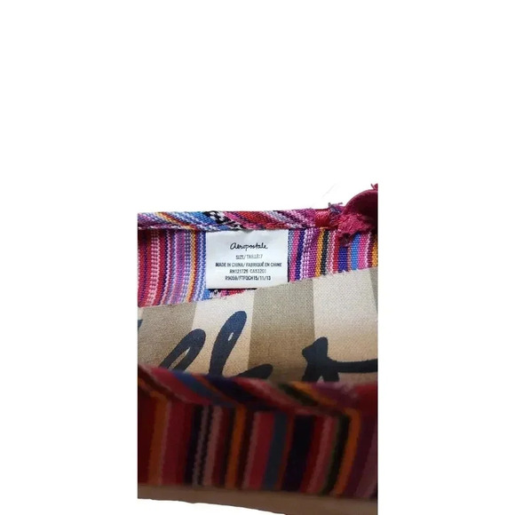 Aeropostale Pink Rainbow Striped Flat Canvas Shoes Size 7 - Picture 6 of 6
